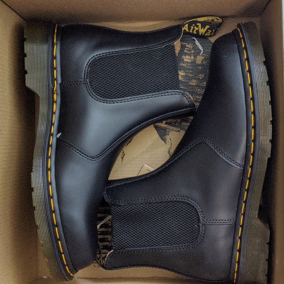 Dr. Martens Shoes - Dr martens Air wear woman's size 9 boots